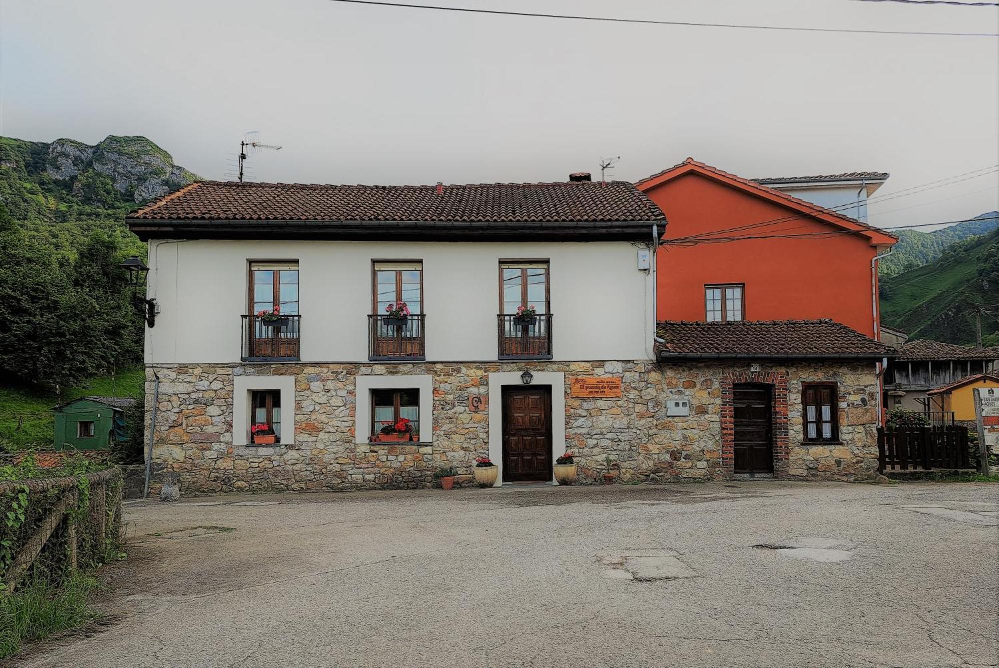 Casa Rural El Puente De Agues Soto De Agues Bagian luar foto